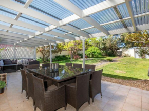 Delamere I Pet Friendly I 5 Mins Walk to Beach, Culburra Beach